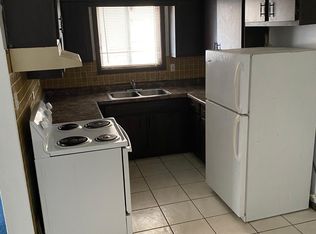2031 Narcissus Ave APT 1E, Hanover Park, IL 60133