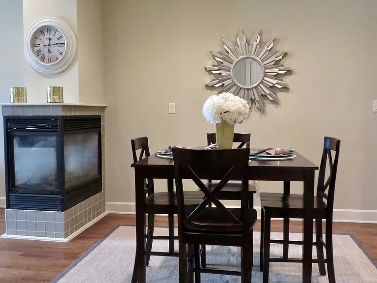 2800 Sandage Ave #203 — Photo 4