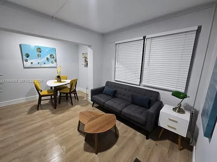 Royal Palm Ridge — Photo 2