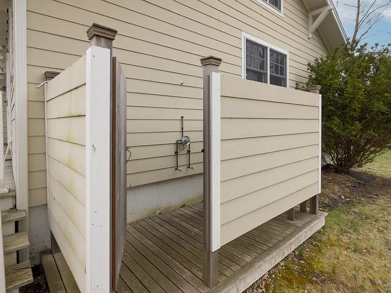 808 Central Rd — Photo 28