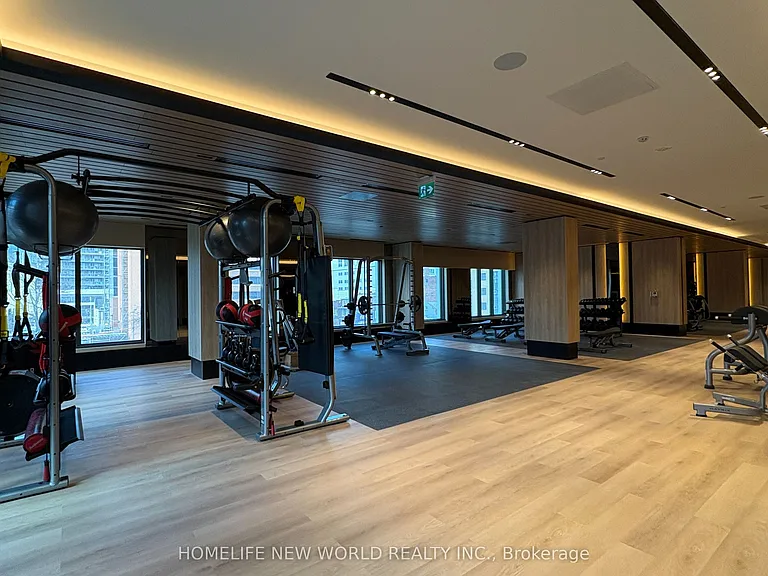 252 Church St #1602 — Photo 4