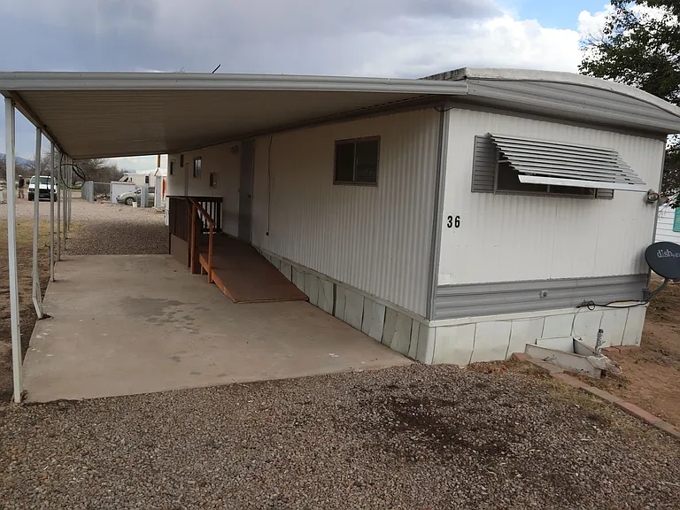 790 Greenlane #36 — Photo 2