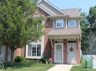 34106 Utica Rd #32, Fraser, MI 48026