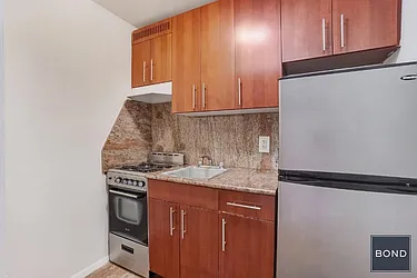 Rented by Bond New York