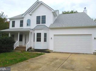 3260 Fortier Lookout St, Chesapeake Beach, MD 20732