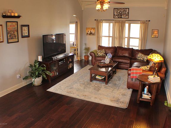 4th image of 3030 Marcia Louise Dr #D