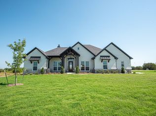 194 Coalson Xing, Azle, TX 76020