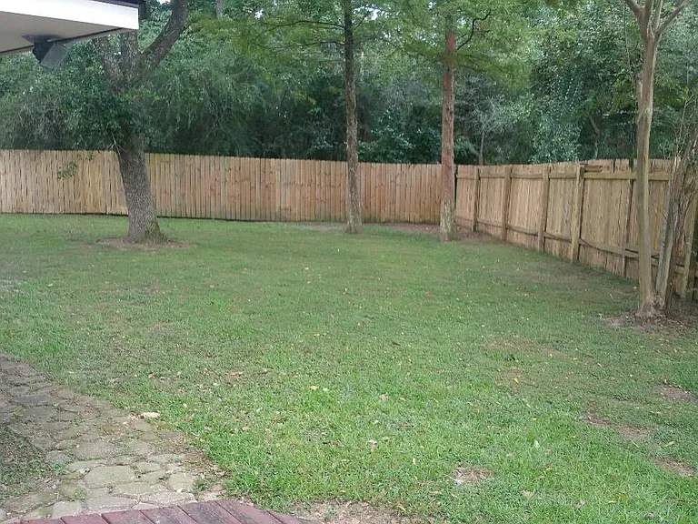3924 Country View Dr — Photo 6