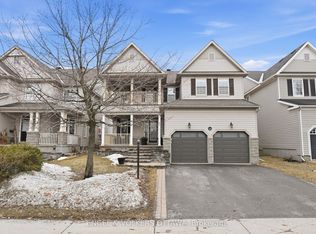 31 Leatherwood Cres, Ottawa, ON K2J4X9