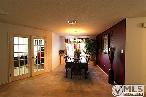 4th image of 3601 Salon Ct