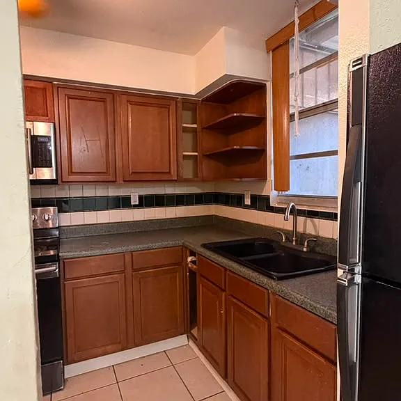 6117 SW 69th St #44 — Photo 8