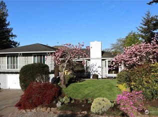 19845 19th Ave NW, Shoreline, WA 98177