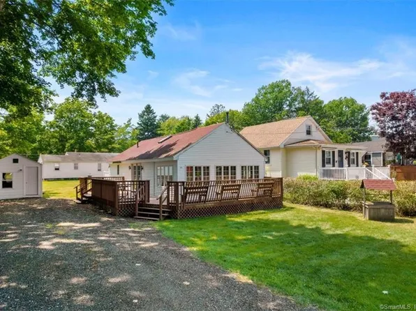 35 Eckford Avenue, Westbrook, CT 06498