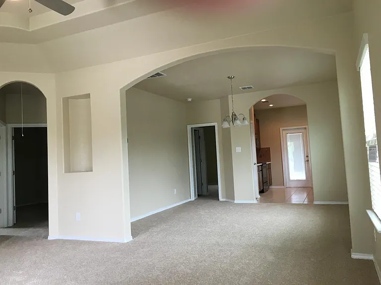 6438 Hazel Valley Dr — Photo 10