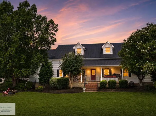 4740 Payneton Rd, Chatham, VA 24531