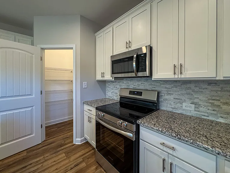 5571 Tall Timbers Dr — Photo 10