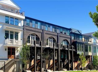 670 Hank Aaron Dr, Atlanta, GA 30315