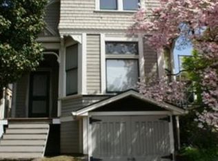 714 SE 15th Ave, Portland, OR 97214