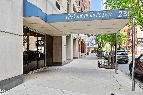 Rented by Brown Harris Stevens | media 27