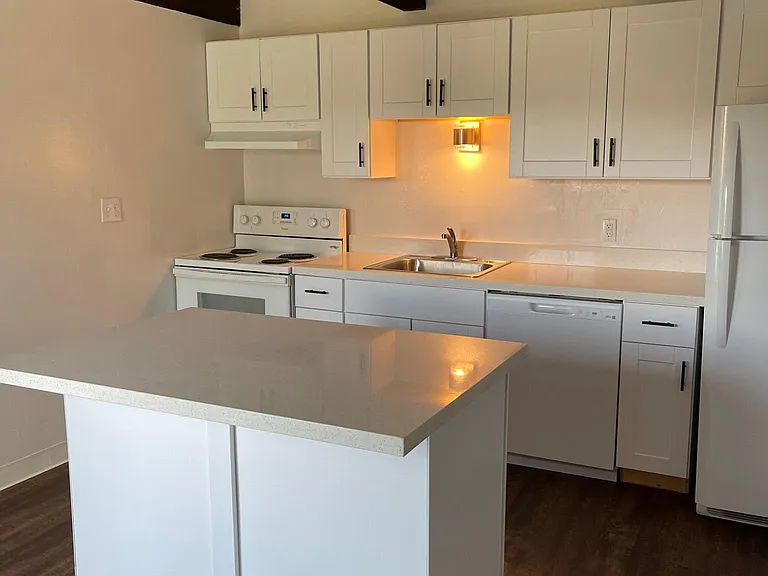 312 Mariposa St #0 — Photo 3
