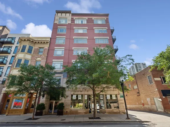 1429 N Wells St APT 502, Chicago, IL 60610