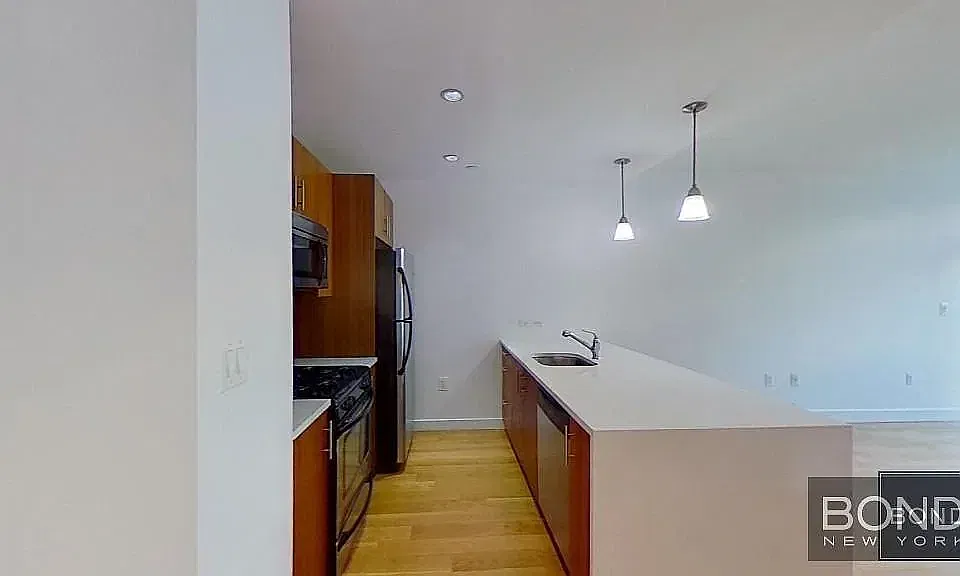 12-22 30th Ave #3B