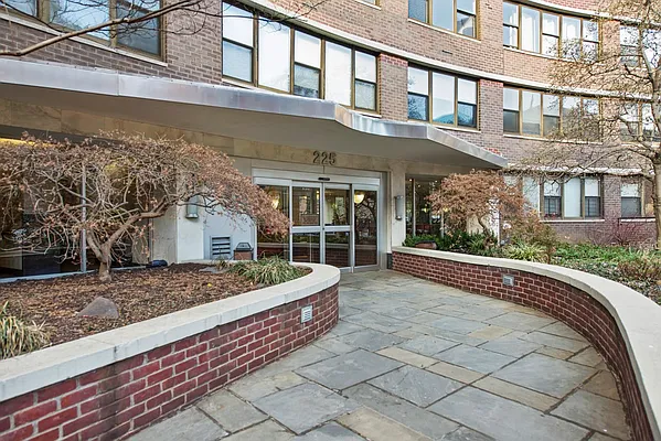 Sold by Keller Williams NYC | media 14