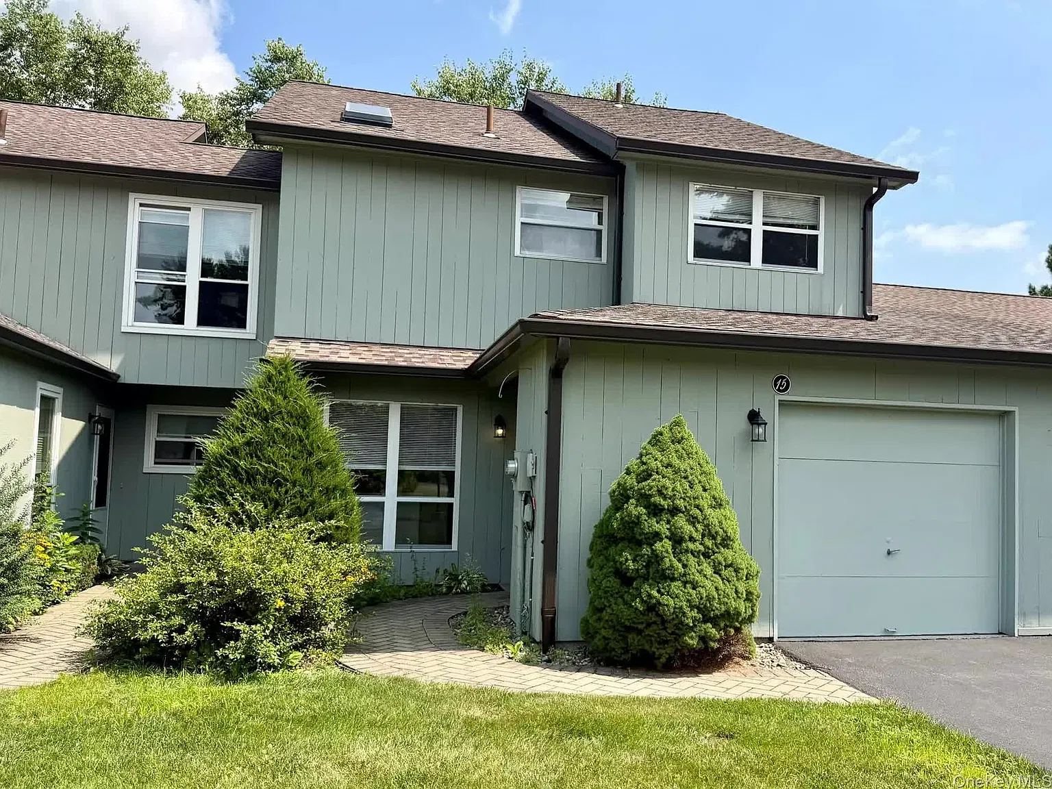 2 bed, 2.5 bath, 1475 sqft, $2,999 — Photo 4