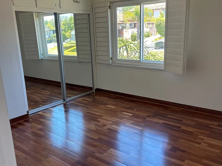 114 W Calle Crespis #5 — Photo 8
