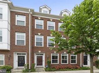 9618 Stockwell Ln, Fairfax, VA 22031