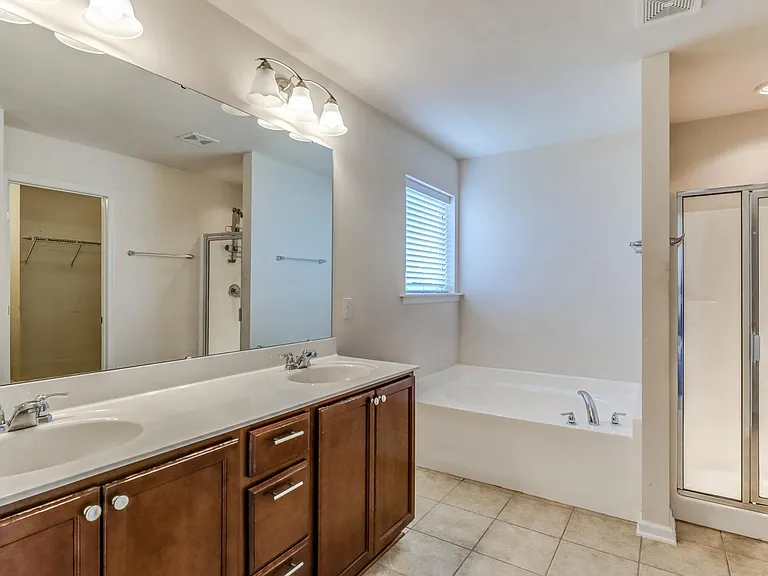 10 Crawford Ct — Photo 15