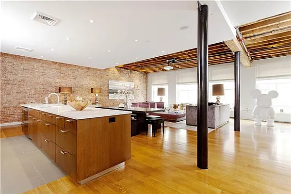 Rented by Mark David | media 32