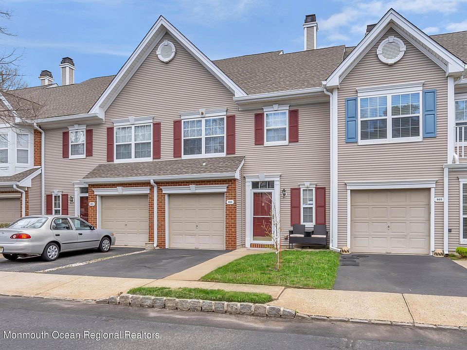1st image of 804 Carnaby Ln #47