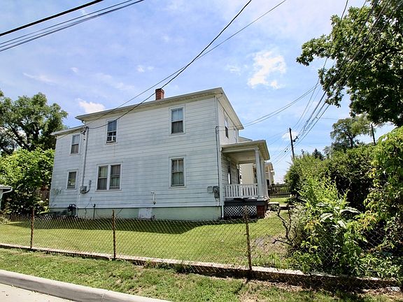 2nd image of 284 W Bruce St #3B-1Ba