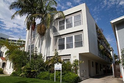 1st image of 216 S Gale Dr APT A
