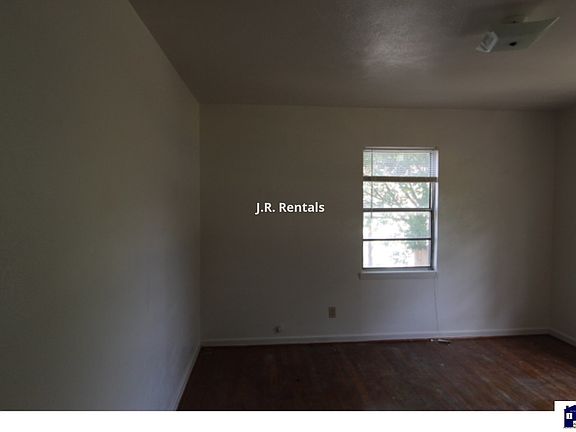 4th image of 1104 Anna Lee Dr