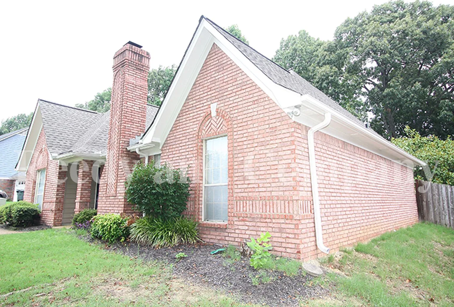 Welcome to 6612 Dawnhill Road! — Photo 3