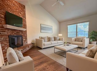 901 Cobble Shores Dr, Sacramento, CA
