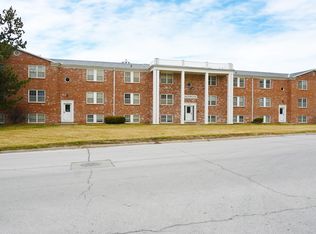13314 Kingswood Dr #10, Omaha, NE 68144