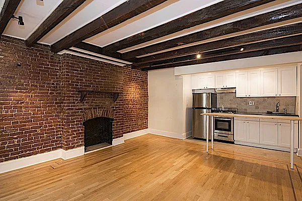 Rented by Ivey North LLC | media 9