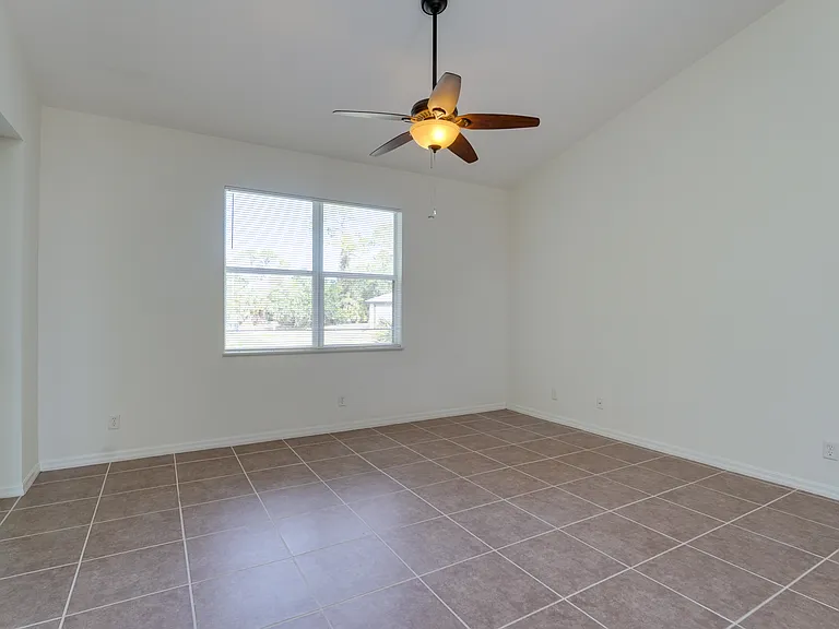 5279 Lovett Rd — Photo 17