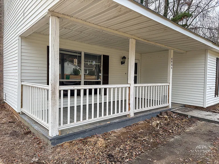 5425 Two Moons Dr — Photo 8