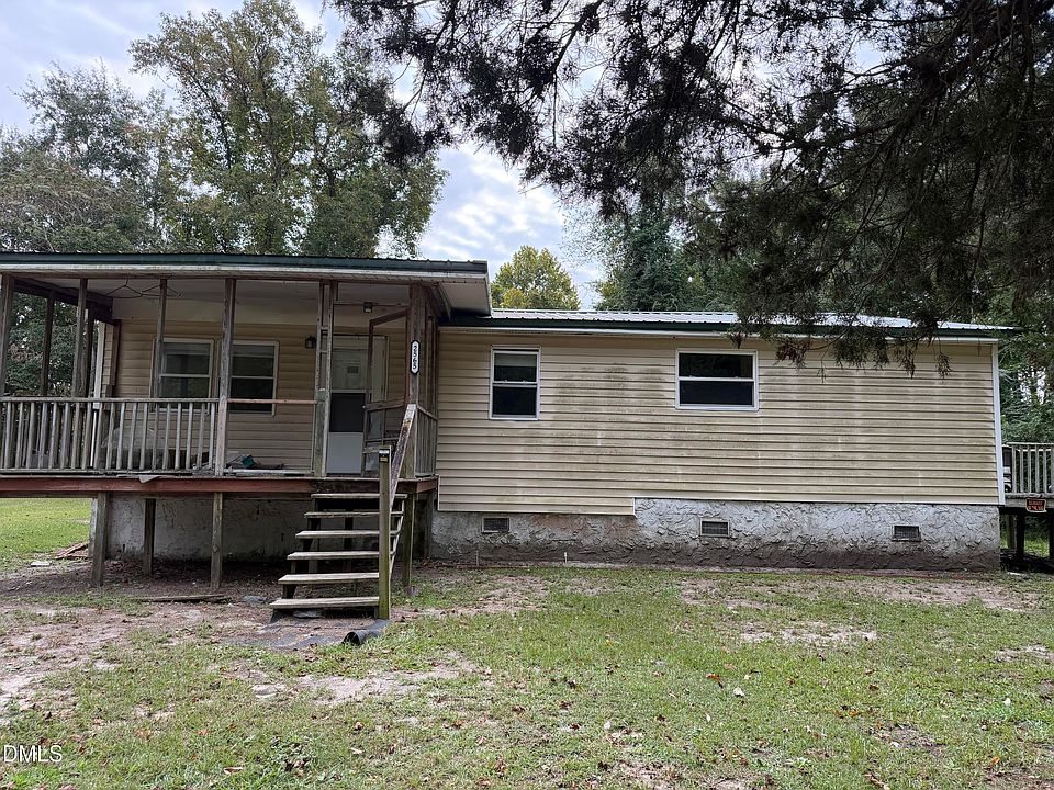 1st image of 2565 Streets Ferry Rd