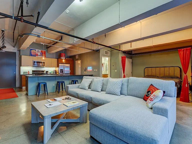 746 S Los Angeles St #703 — Photo 14