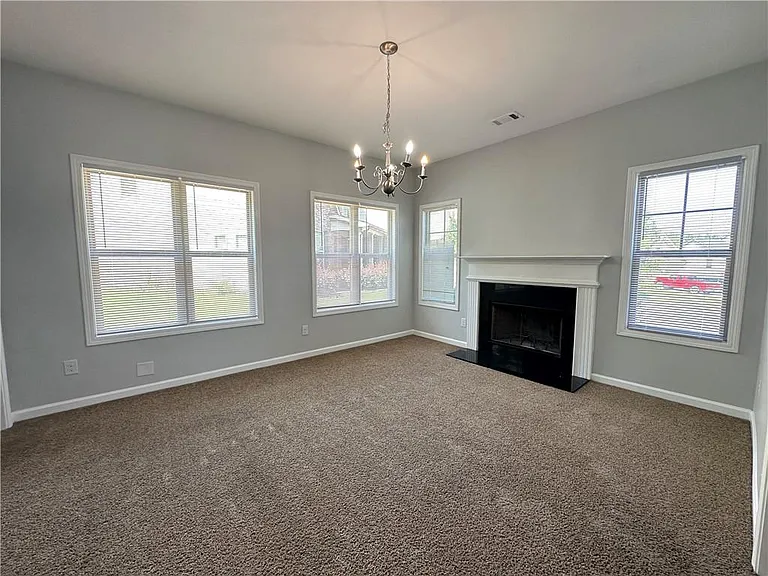 1129 Ida Woods Ct — Photo 3