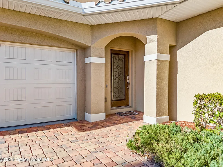 144 Mediterranean Way — Photo 16