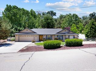 24481 Stine Ct, Tehachapi, CA 93561