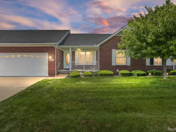 485 Newcastle Ln, Romeo, MI 48065