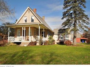 128 Hickory St, Suffield, CT 06078