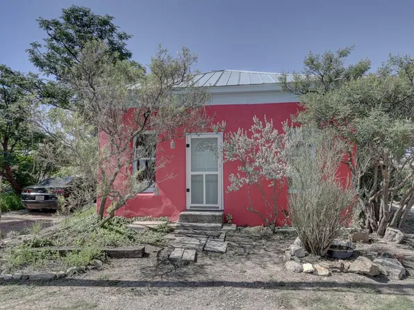 106 SE 4th St, Marathon, TX 79842